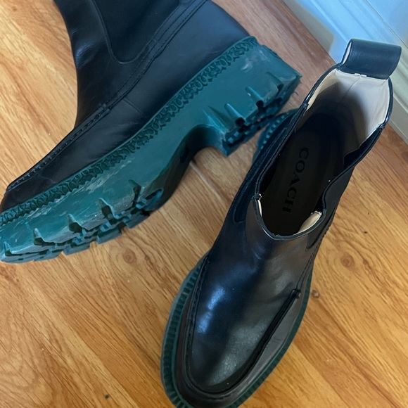 Black and Teal Women's Chelsea Boots - Picture 2 of 3